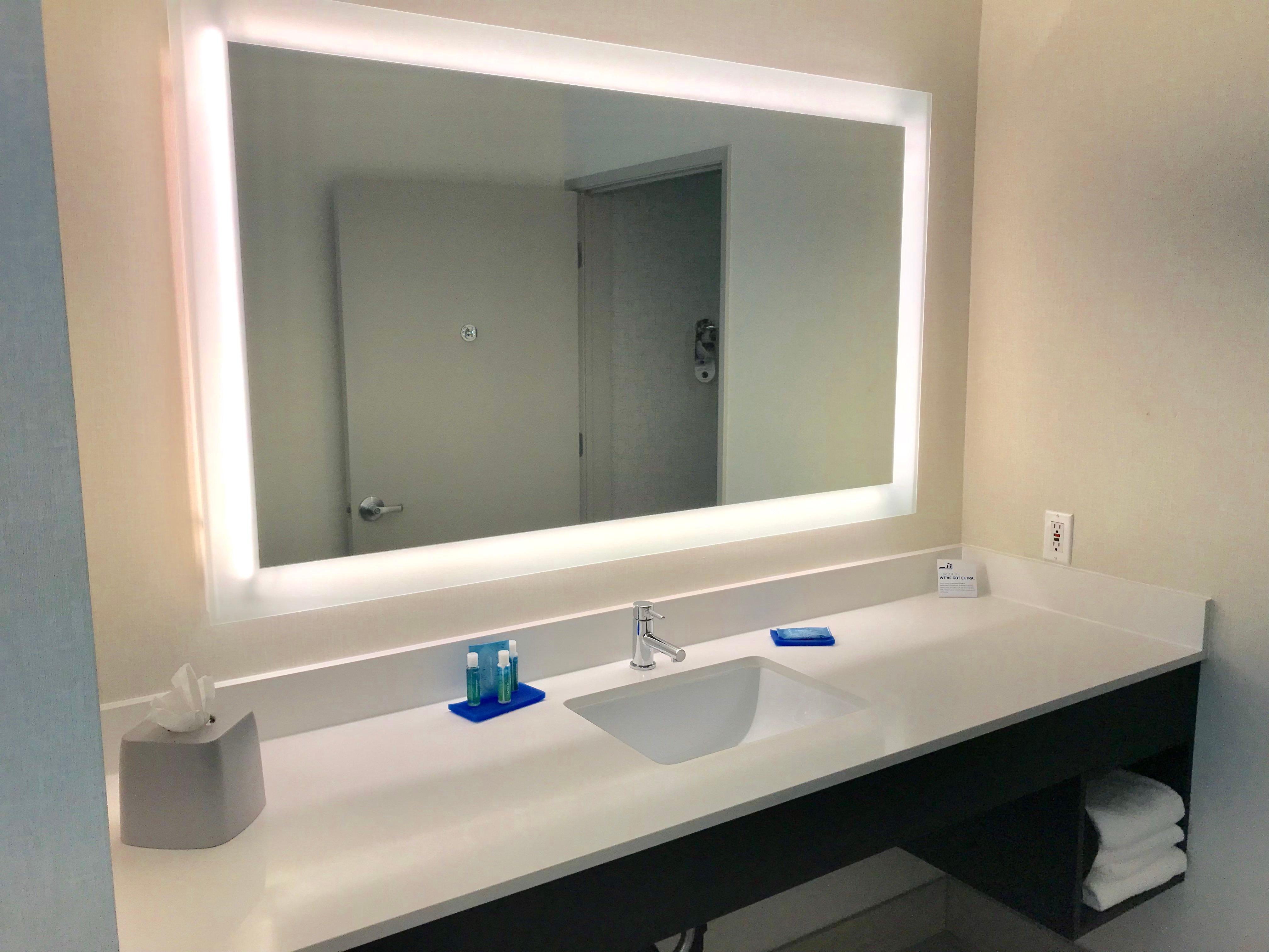 Holiday Inn Express & Suites Tracy By Ihg Esterno foto