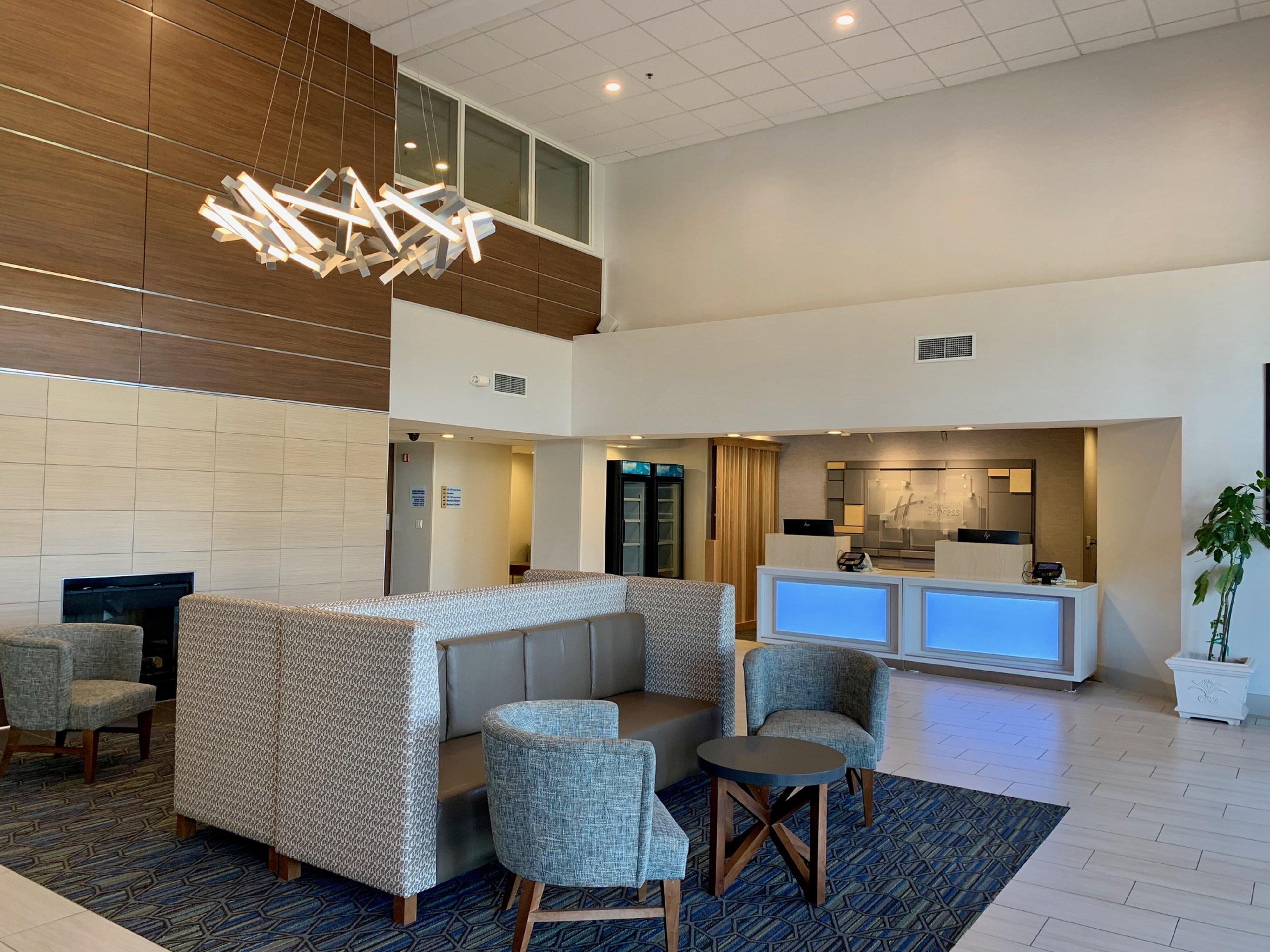 Holiday Inn Express & Suites Tracy By Ihg Esterno foto