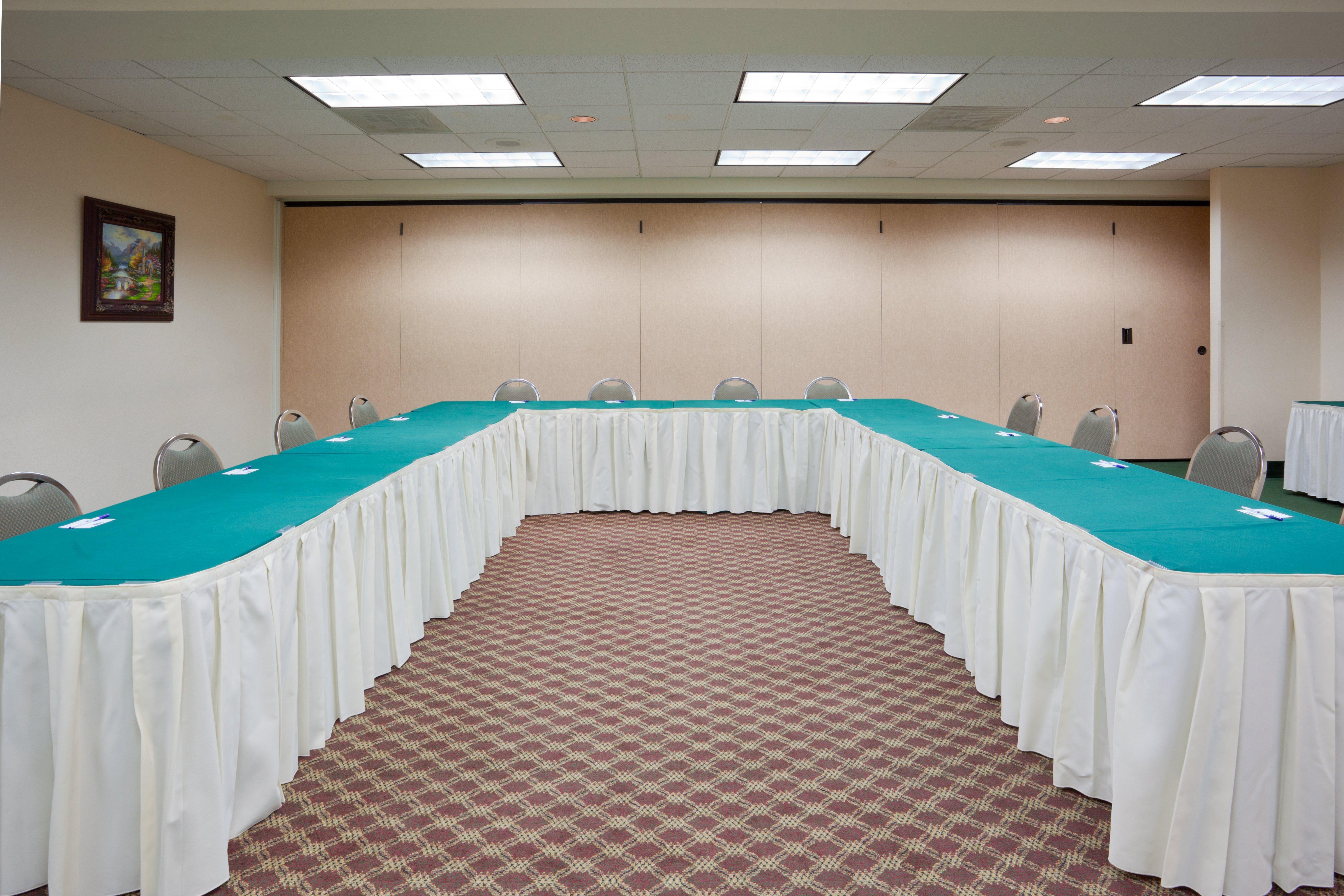Holiday Inn Express & Suites Tracy By Ihg Esterno foto