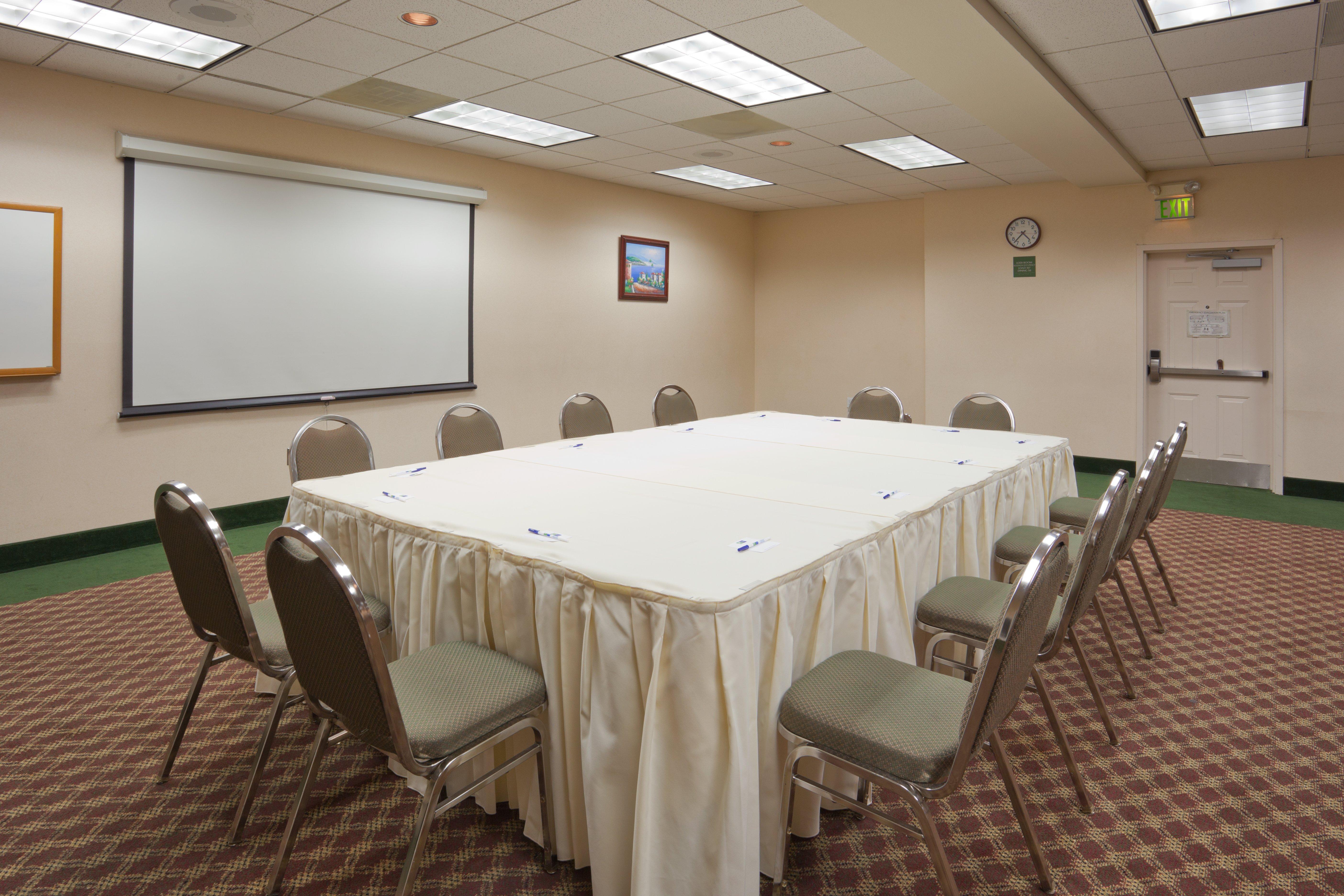 Holiday Inn Express & Suites Tracy By Ihg Esterno foto