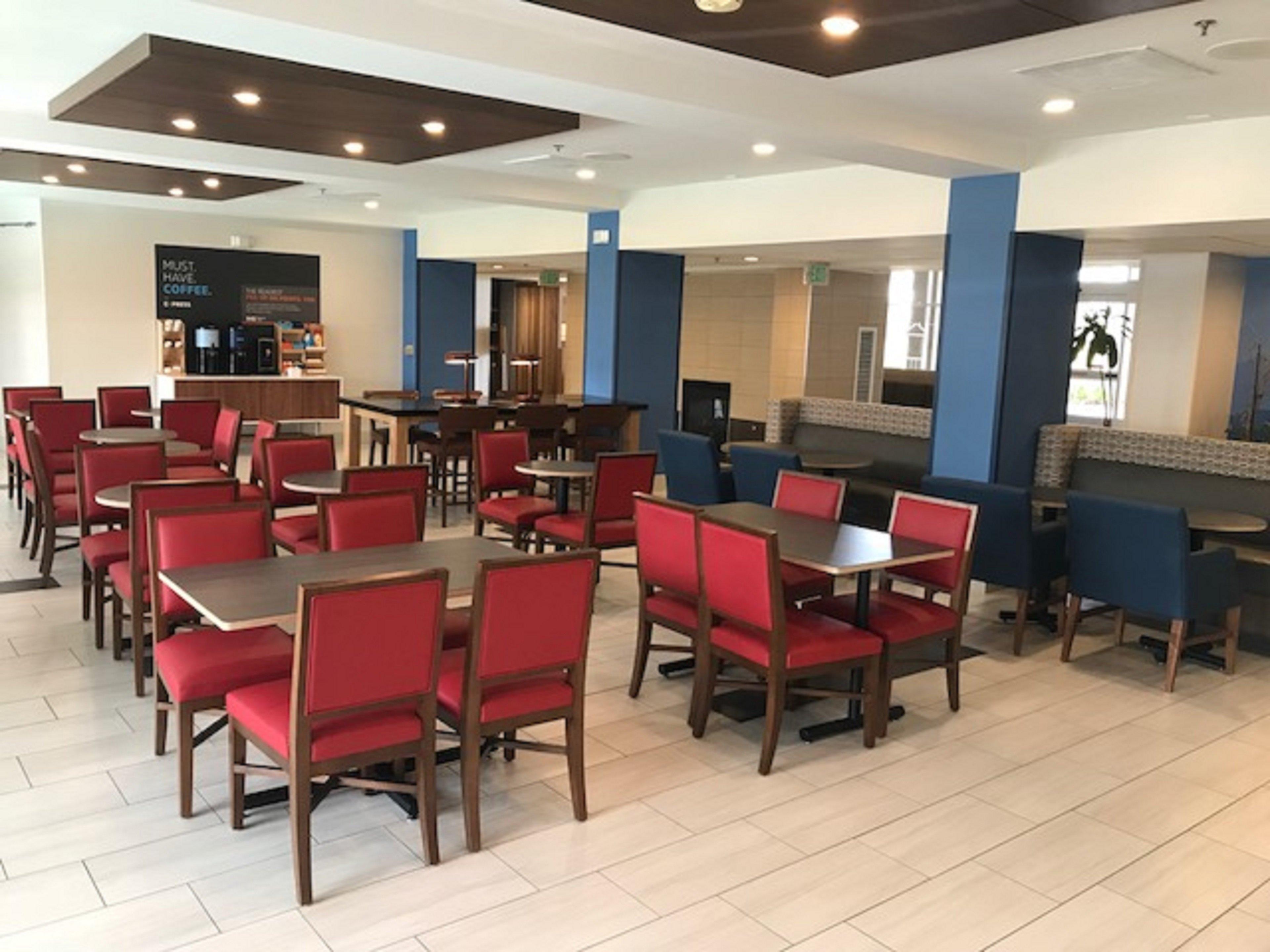 Holiday Inn Express & Suites Tracy By Ihg Esterno foto