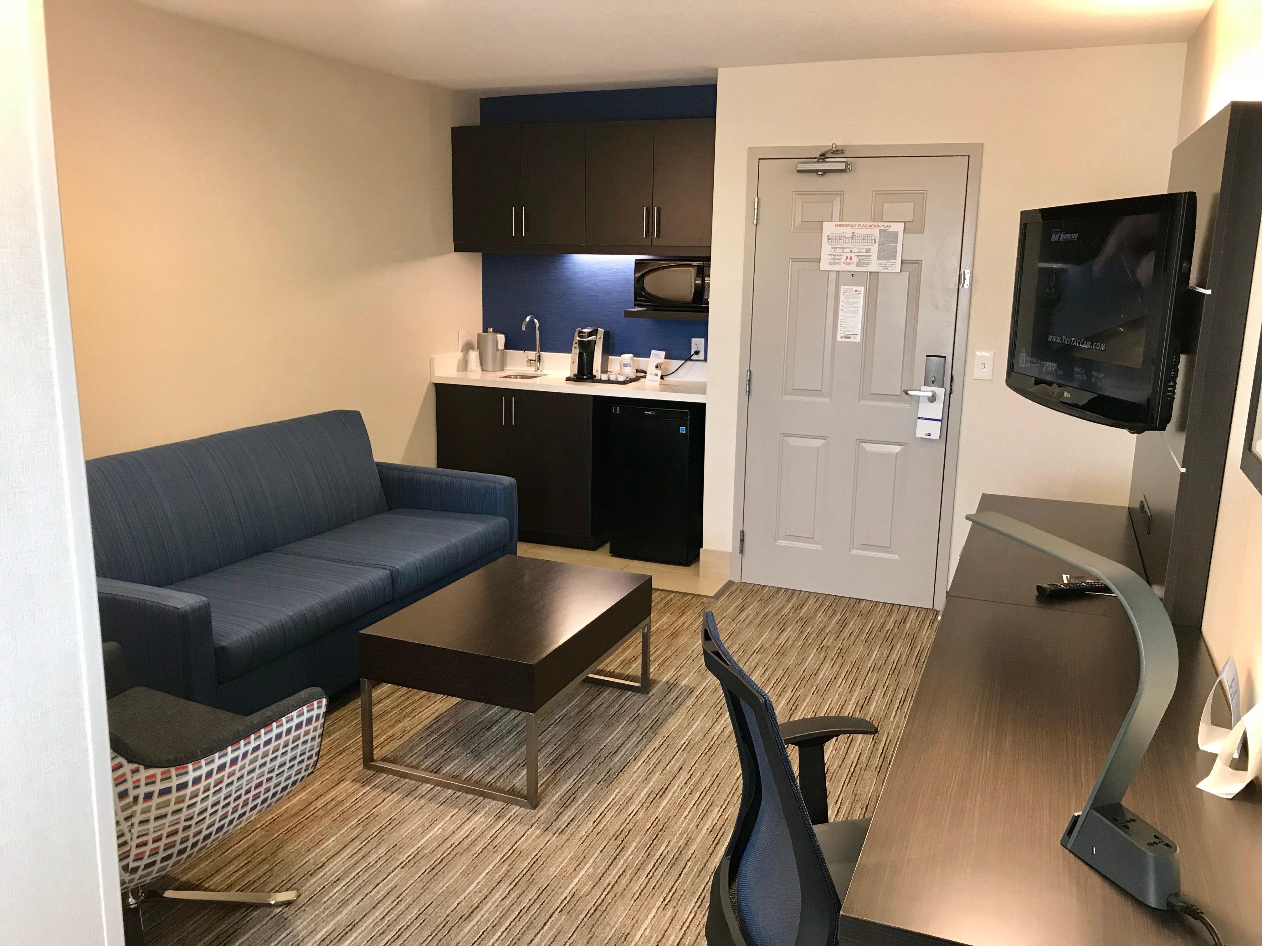 Holiday Inn Express & Suites Tracy By Ihg Esterno foto