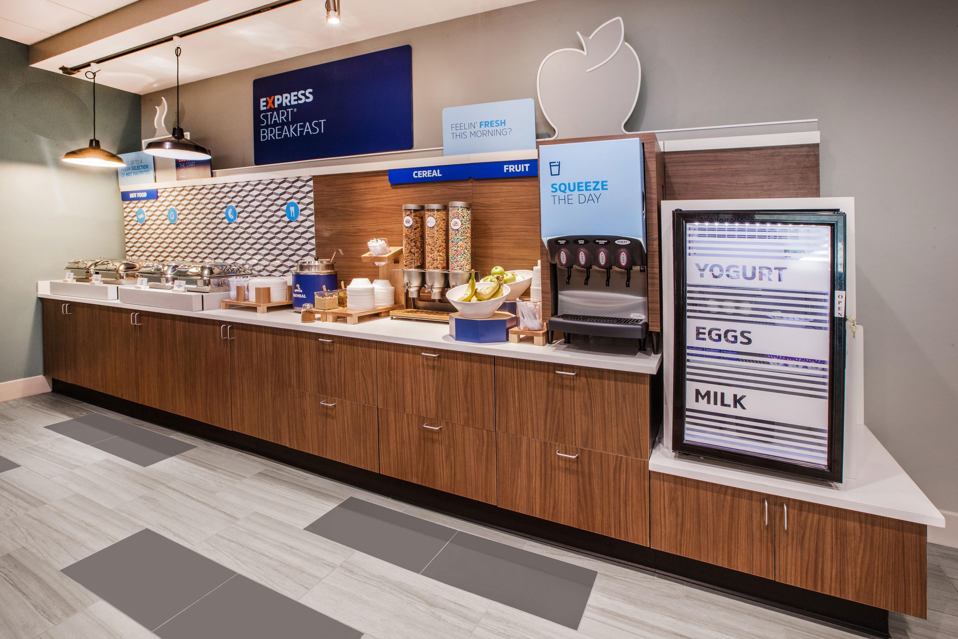 Holiday Inn Express & Suites Tracy By Ihg Esterno foto