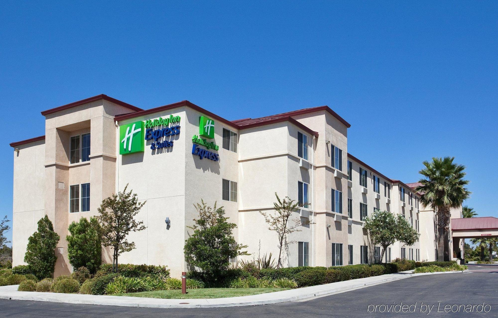 Holiday Inn Express & Suites Tracy By Ihg Esterno foto