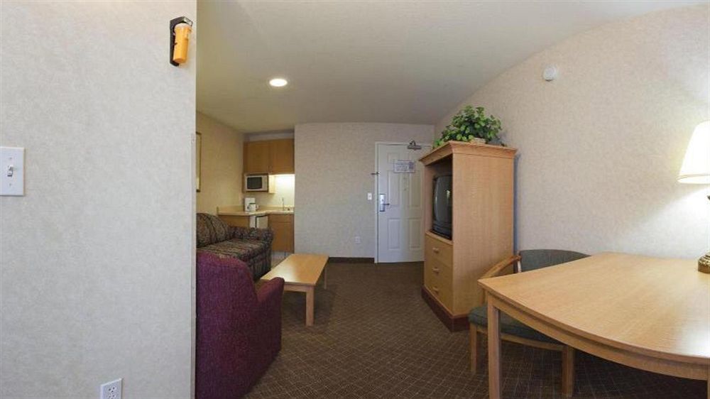 Holiday Inn Express & Suites Tracy By Ihg Esterno foto